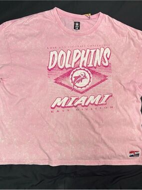 Miami Dolphins Pink Graphic Tee
